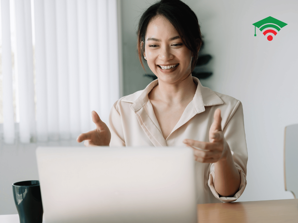 Học trực tuyến hiện nay bao gồm nhiều hình thức khác nhau