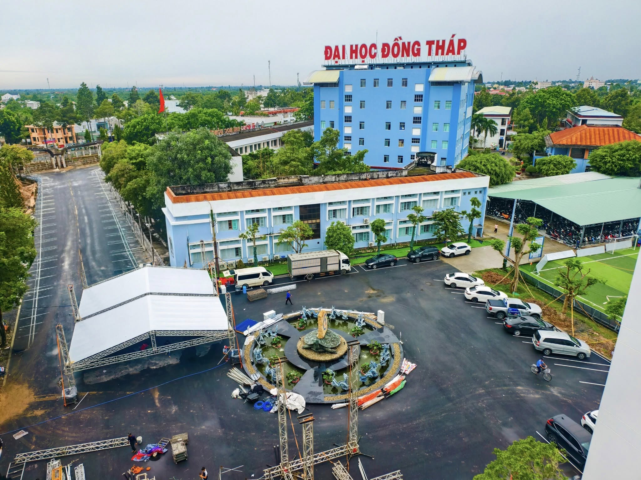 Khuôn viên trường Đại học Đồng Tháp